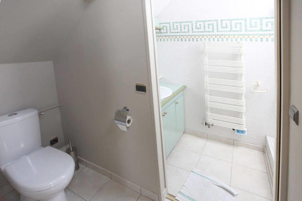 Saint Graal Bed & Breakfast Chamant Bagian luar foto