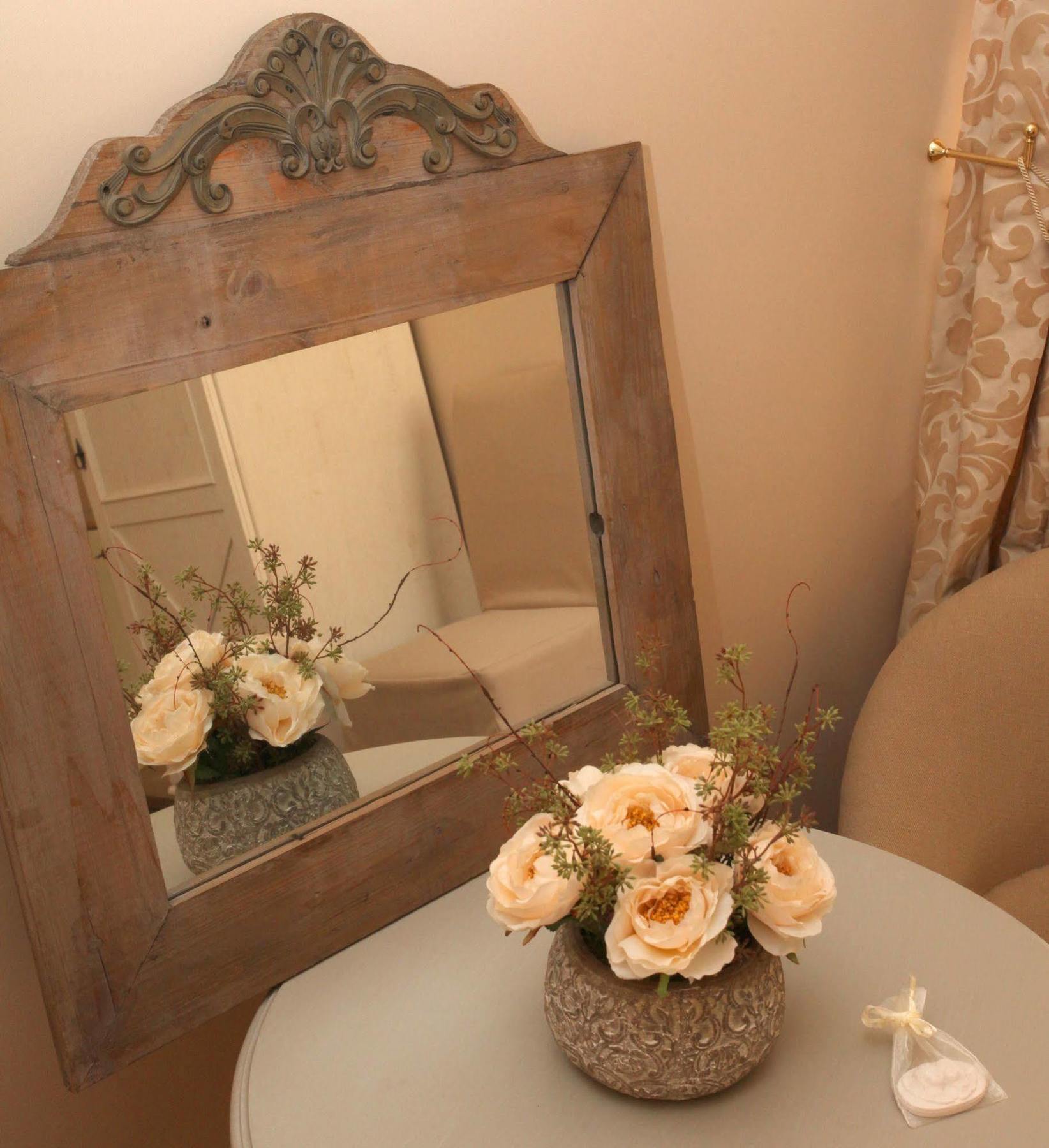 Saint Graal Bed & Breakfast Chamant Bagian luar foto