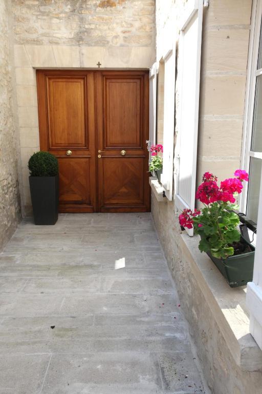 Saint Graal Bed & Breakfast Chamant Bagian luar foto